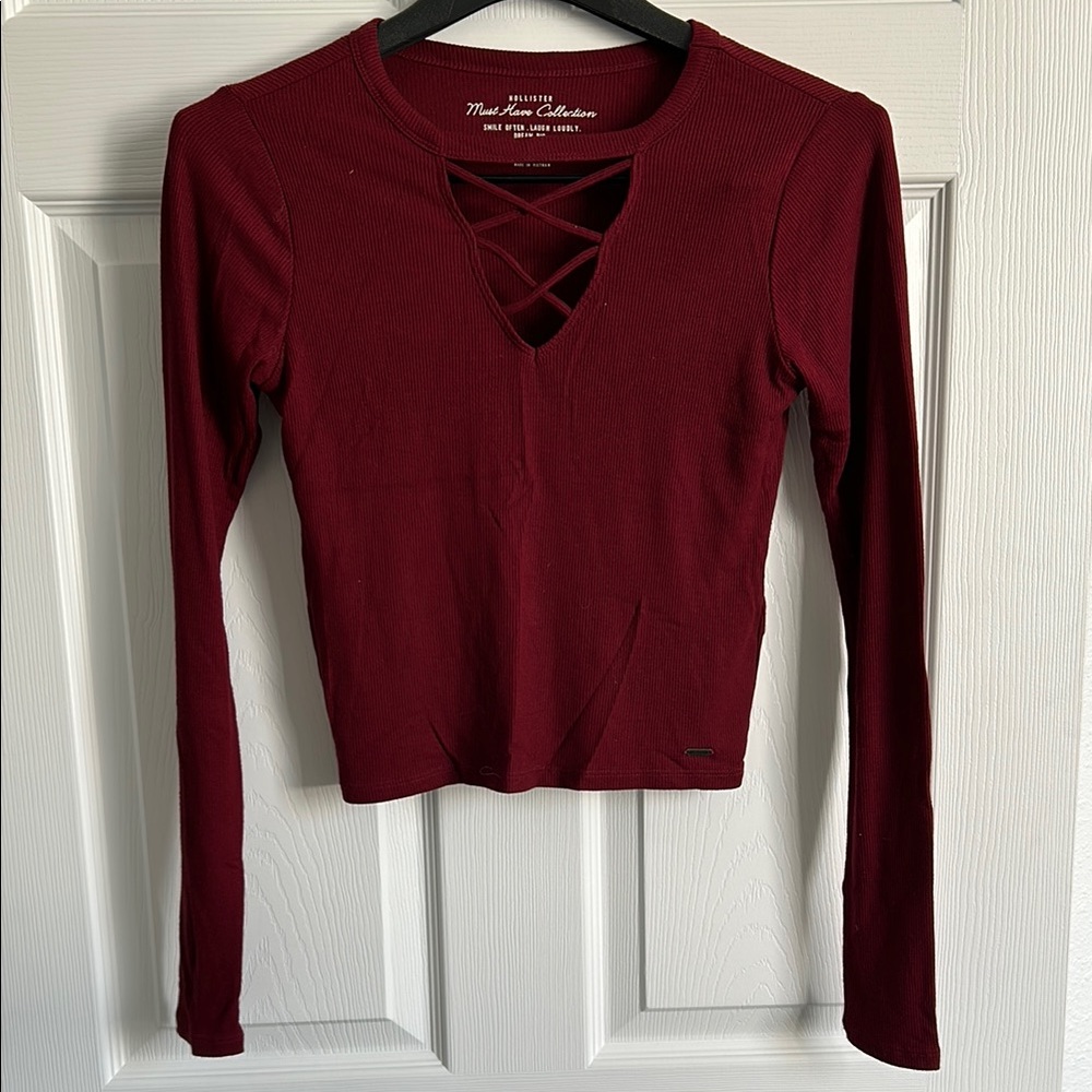 Hollister Burgundy Red Ribbed Criss Cross chest Cut Out Crop Long Sleeve